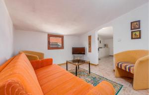 1 Bedroom Amazing Apartment In Seline 