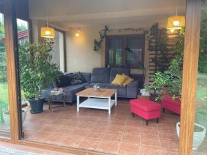 Ostoja Dziarnówko - willa z ogrodem na Mazurach