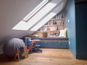 Stylish apartment in the historic center under the castle