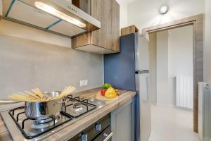 Villa Elysium With Pool And Garden - Happy Rentals