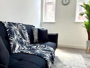 Stylish 1 Bed Leicester Apartment with Jacuzzi
