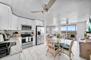 Beach Access Studio Bonita Beach FL