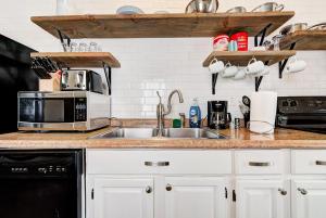 Indie Escape 1 blocks away from Plaza District