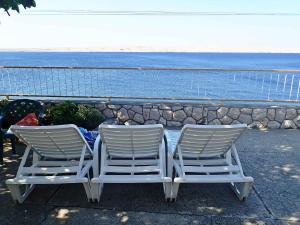 Apartment in Baric Draga 38614