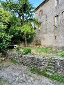Maisons de vacances A l-ombre de la vigne - Maison de famille en Ardeche meridionale : photos des chambres