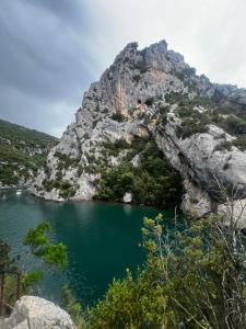 B&B / Chambres d'hotes Mas des Lavandes avec vue & Piscine en Provence, 15 min des gorges du Verdon VAR : photos des chambres