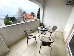 Apartments in Dramalj 41520