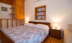 Apartment in Veli Losinj 26456