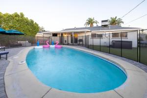 Chic Scottsdale Escape with Pool