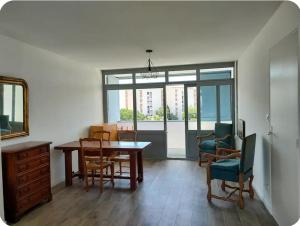 Appartements Grand T2 vue mer, balcon, plage, resto tout a pied : photos des chambres