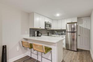 2 Mi to National Mall Walkable DC Studio!