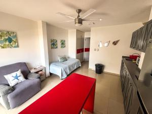 Cozy 1BR in Villas Marlin near La Isla plaza in HZ