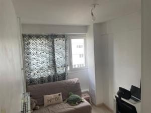 Appartement 3 pièces confortable bien situé à La Défense, proche des transports, de paris et de larena