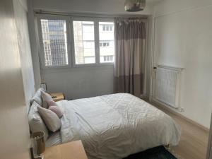 Appartement 3 pièces confortable bien situé à La Défense, proche des transports, de paris et de larena