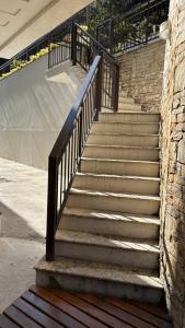 Duplex com garagem em Itaipava