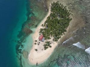 Camping Tent on Guna Yala Island