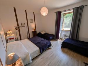 Maisons de vacances Gites de caractere avec jardins au coeur de la nature, ideal pour familles et amis - FR-1-583-505 : photos des chambres