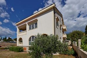 Apartments with parking space Punat, Krk - 20553