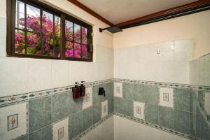 Private Entry Suite with Patio and ample bathroom