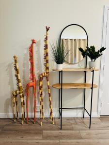 Price Reduced! The Savanna Suite - 28 day minimum rental