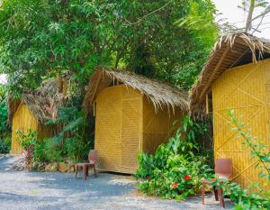 Samui Circus Studio and Ville - Hut Bungalow 1