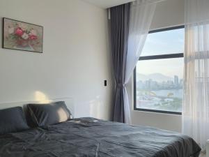 LuxAura Apartment