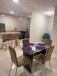 Apto de 3 Quartos Vista lateral do Mar a 2km da praia do Araçagy