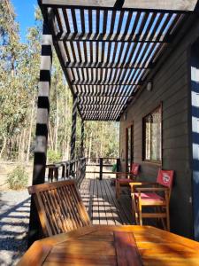 Cabaña Matanzas tinaja privada vista al bosque