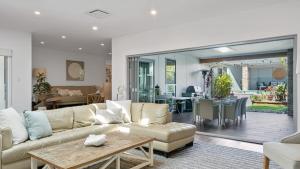 The Oasis-Shelly Beach-Private Pool-Golf