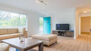 Central Coast Escape