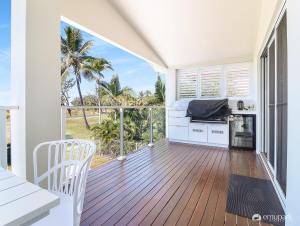 Island View on Scenic