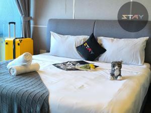 Almas Modern Warm Studio Puteri Harbour BySTAY