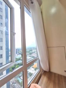 Sky Lux Suite by Elnora at Victoria Sports Tower Kamuning Edsa Southbound