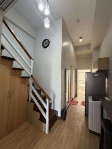 Maurin Penthouse- Loft Bed Design PH12