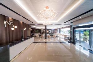 Mallberry Suites Business Hotel