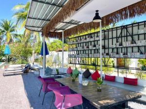 The Living Pool Villas