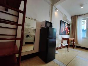 Lumphini 9 Haven Urban Retreat Bright Room