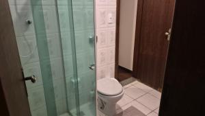 Linda e espaçosa casa no Centro de Santos Dumont-MG