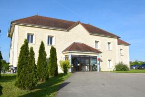 Hotels Logis Des Sources : photos des chambres