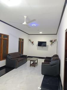 Suman Beach Rooms