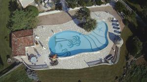 Maisons de vacances Maison avec Piscine - Vue exceptionnelle - Parisot : photos des chambres