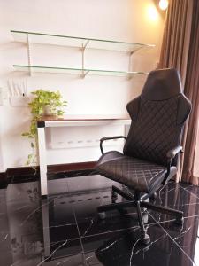 Old Spice 4 Downtown Serenity Luxurious Oasis BKK