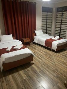 Eljos Hotel