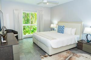 Elan at Ballena Beach