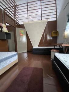 Bitterswiit Ladies Hostel