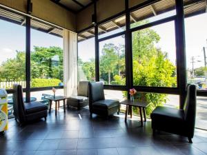 B2 Airport Boutique & Budget Hotel