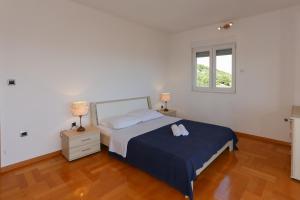 Penthouse Apartment (6 Adults) - Annex room in Villa Luciana