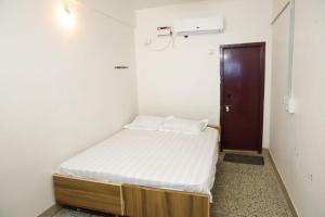 Srimeenakshiresidency