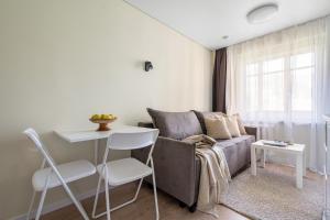 GOOD LOCATION studio near the old town - station - airport - self check in