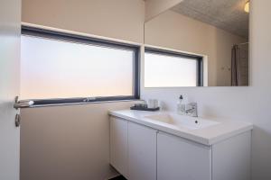 Lovely Holiday Home With Outdoor Sauna And Wilderness Bath, Close To Klitmøller Center And The North Sea